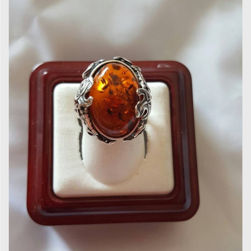 Vintage Sterling Silver Amber Stone Ring - Signed Poland V-8 - Size 8